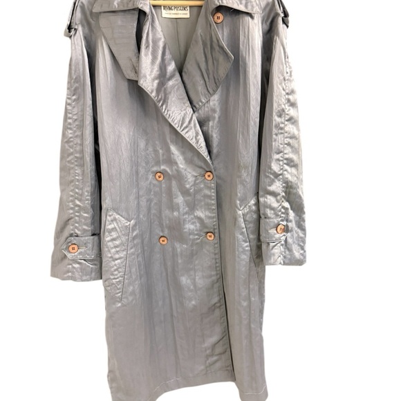 Irving Posluns size 7/8 (on tag) oversized trench EVC Silver w/ hint of blue - Picture 2 of 16